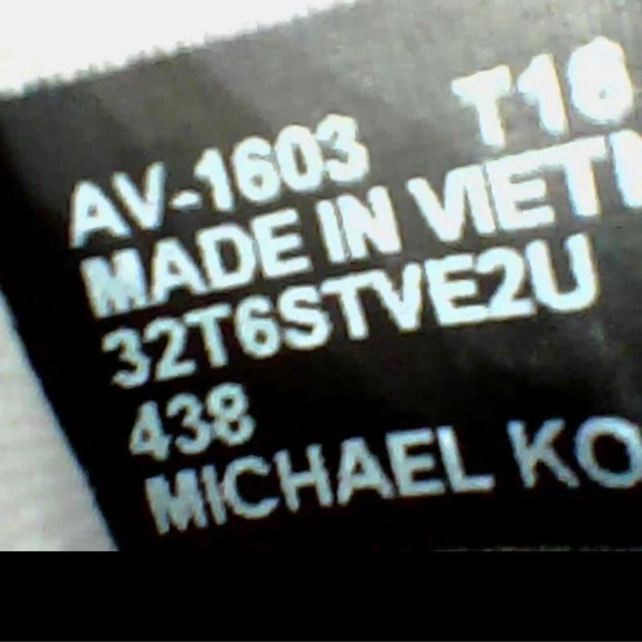 Michael Kors Zip Around Wallet Wristlet Laser Cut Dusty Blue - Picture 10 of 10